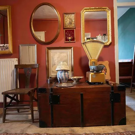 La Maisonette