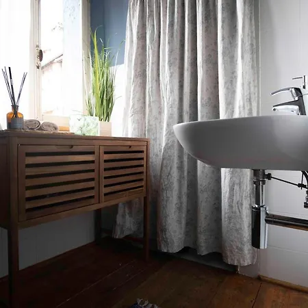 La Maisonette 公寓 *