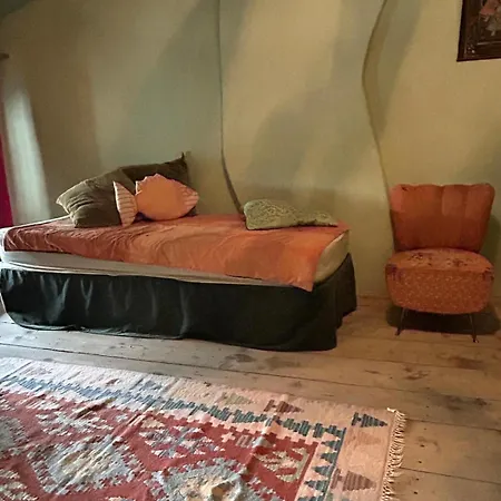 La Maisonette *